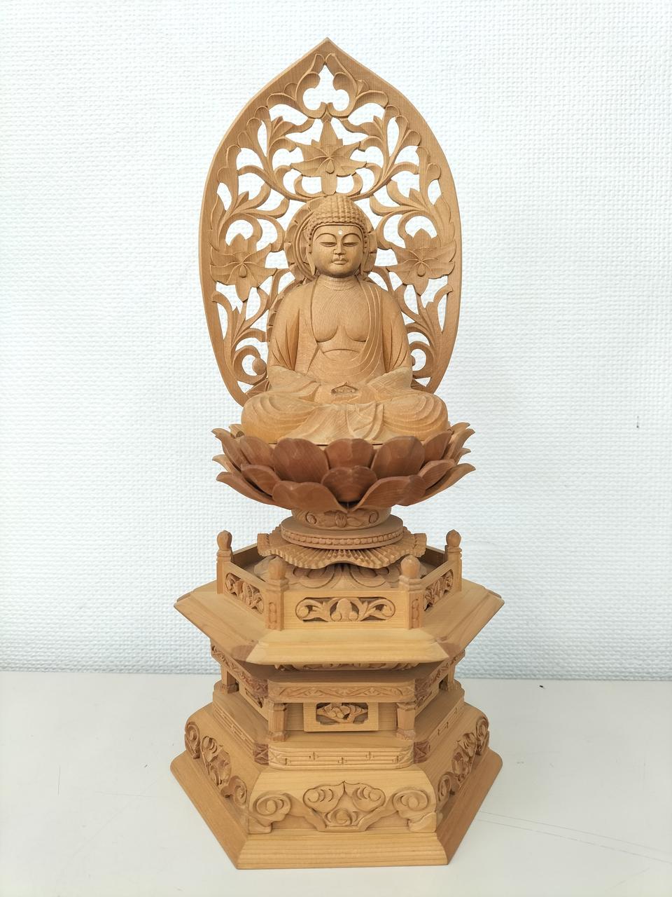 肩周り少しヒビ割れ有り