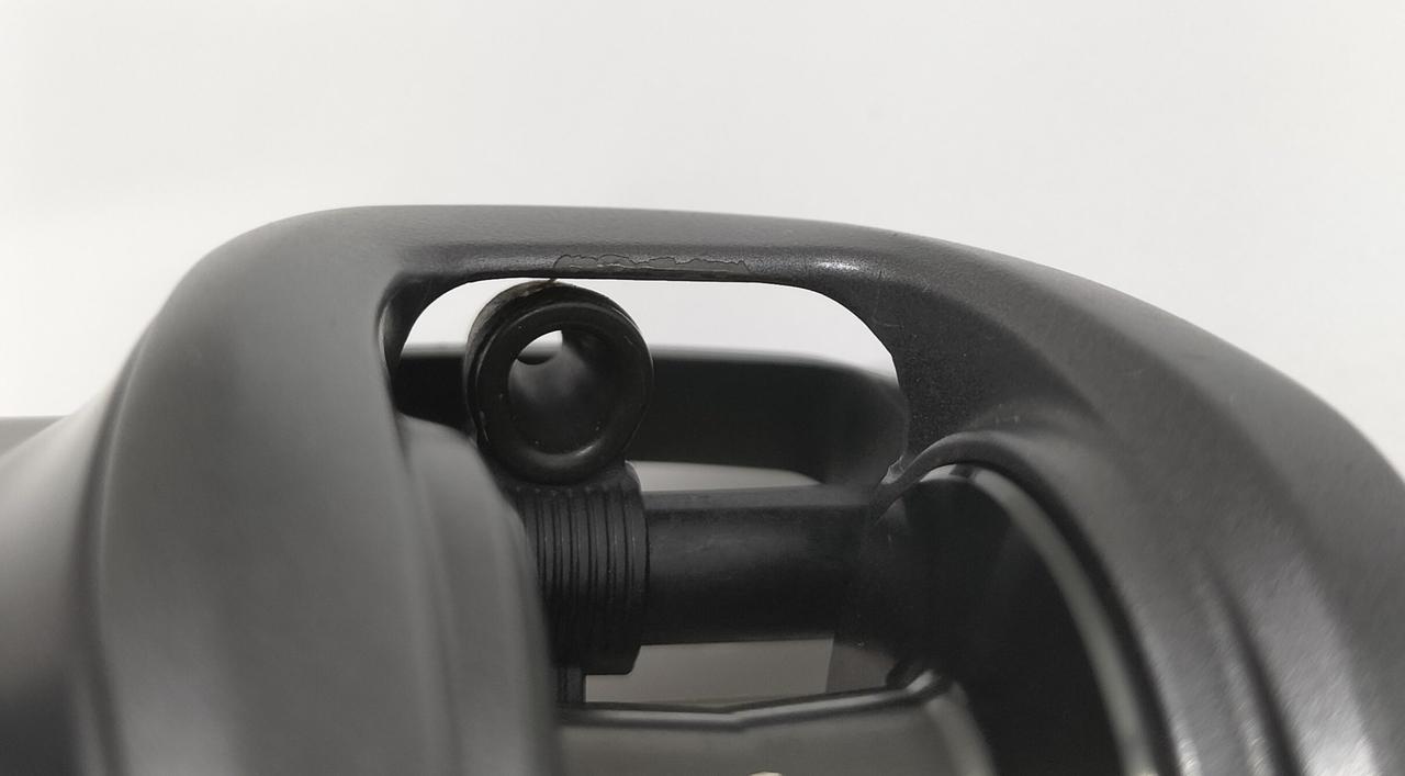 キズ有ります。