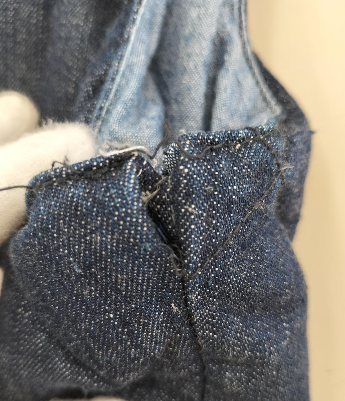 側面部分にほつれ、切れ有り