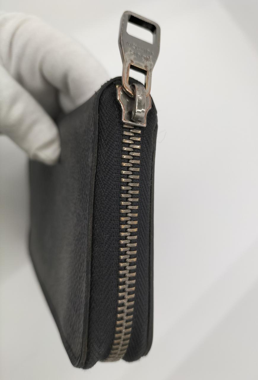 LOUIS VUITTON|モノグラム エクリプス ジッピーウォレットヴェル