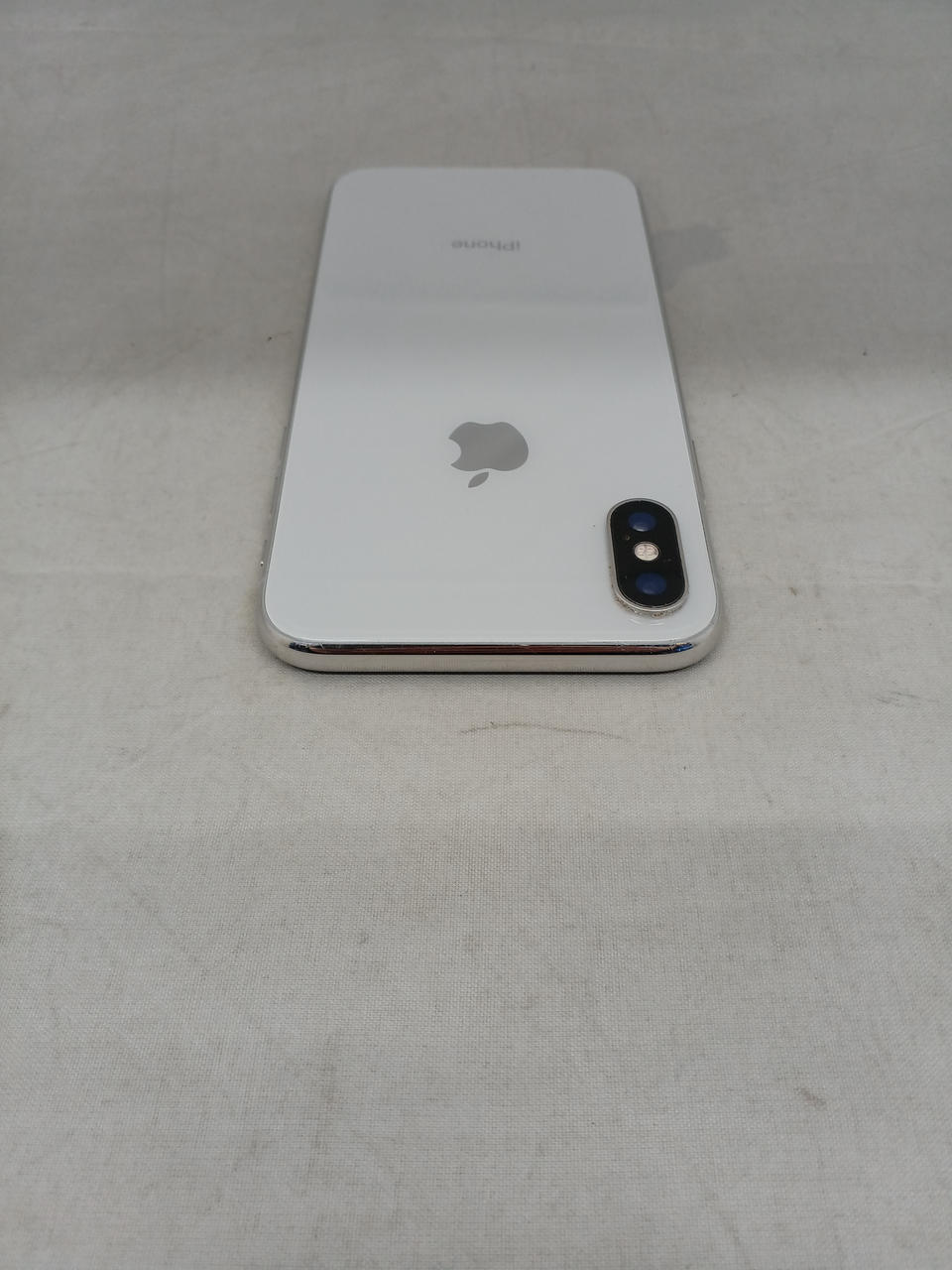 iPhone Xホワイト Face IDがエラーで使えません、 バッテリー75% iPhone Xホワイト Face IDがエラーで使えません、 バッテリー75% iOS 26の