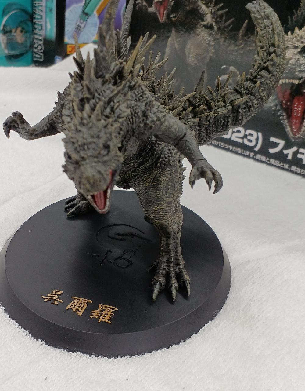 B賞 呉爾羅（2023）フィギュア 一番くじ ゴジラ 70th Anniversary ゴジラ B賞 呉爾羅 - メルカリ