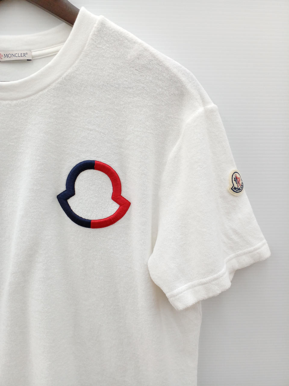 極美品 22SS⭐️MONCLER オーバーサイズTシャツ ブランドロゴ刺繍 極美品 22SS⭐️MONCLER オーバーサイズTシャツ ブランドロゴ刺繍