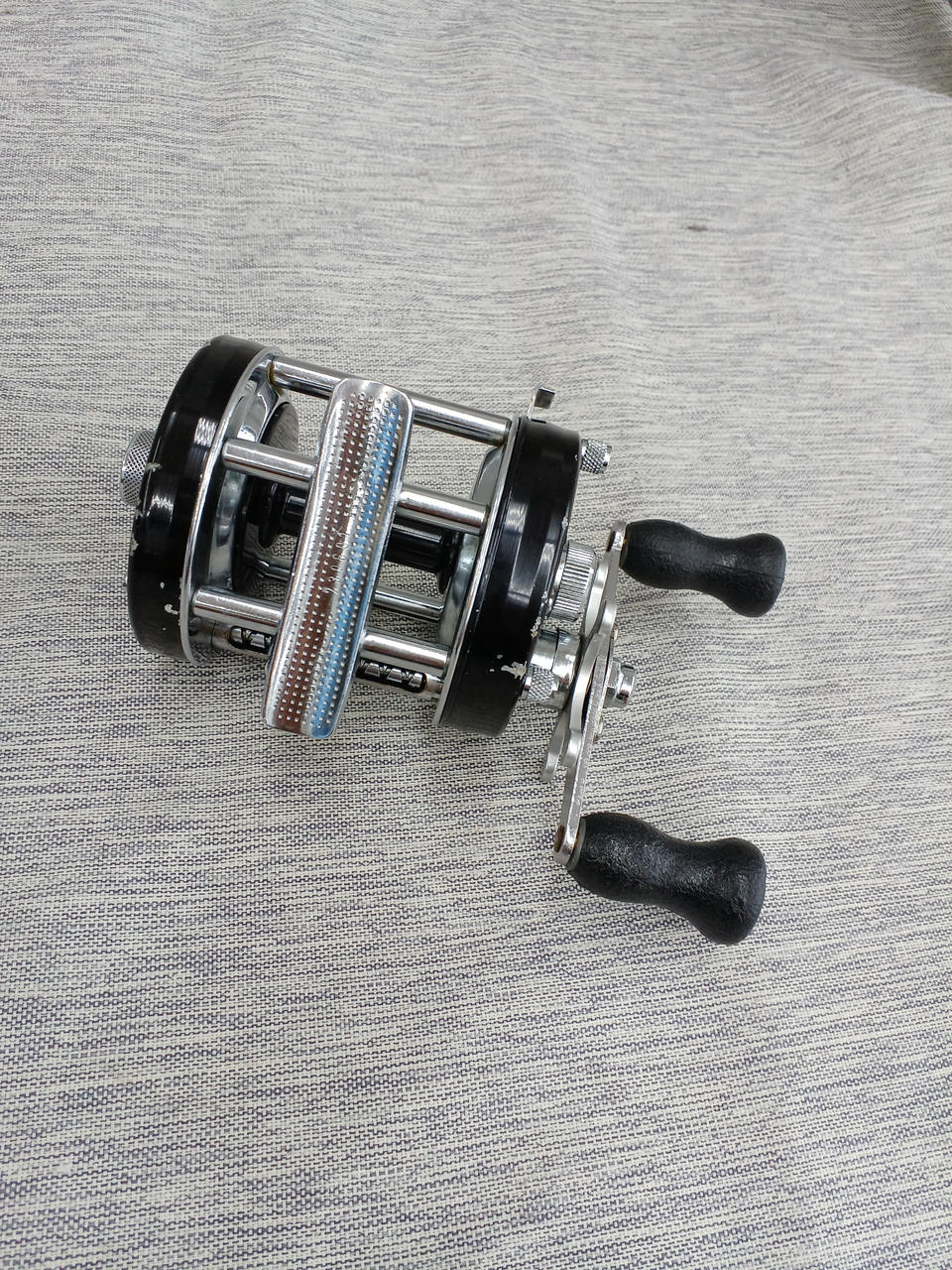 ABU GARCIA|【1973年】アンバサダー6000C|HARDOFFオフモール