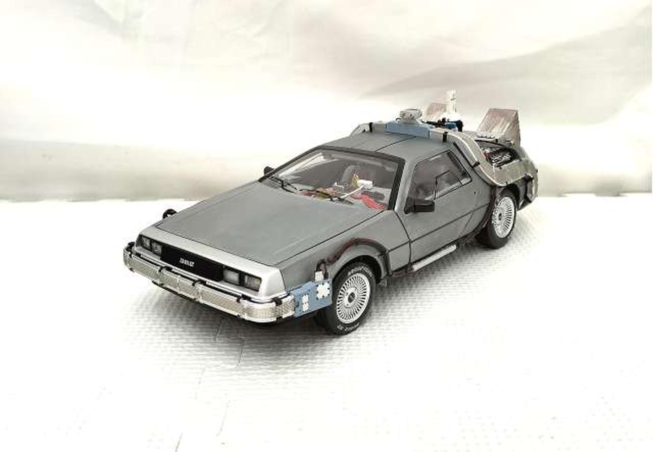 未開封　ホットウィール 1/18 デロリアン BTTF】マテル社製 1/18 ホットウィール デロリアン