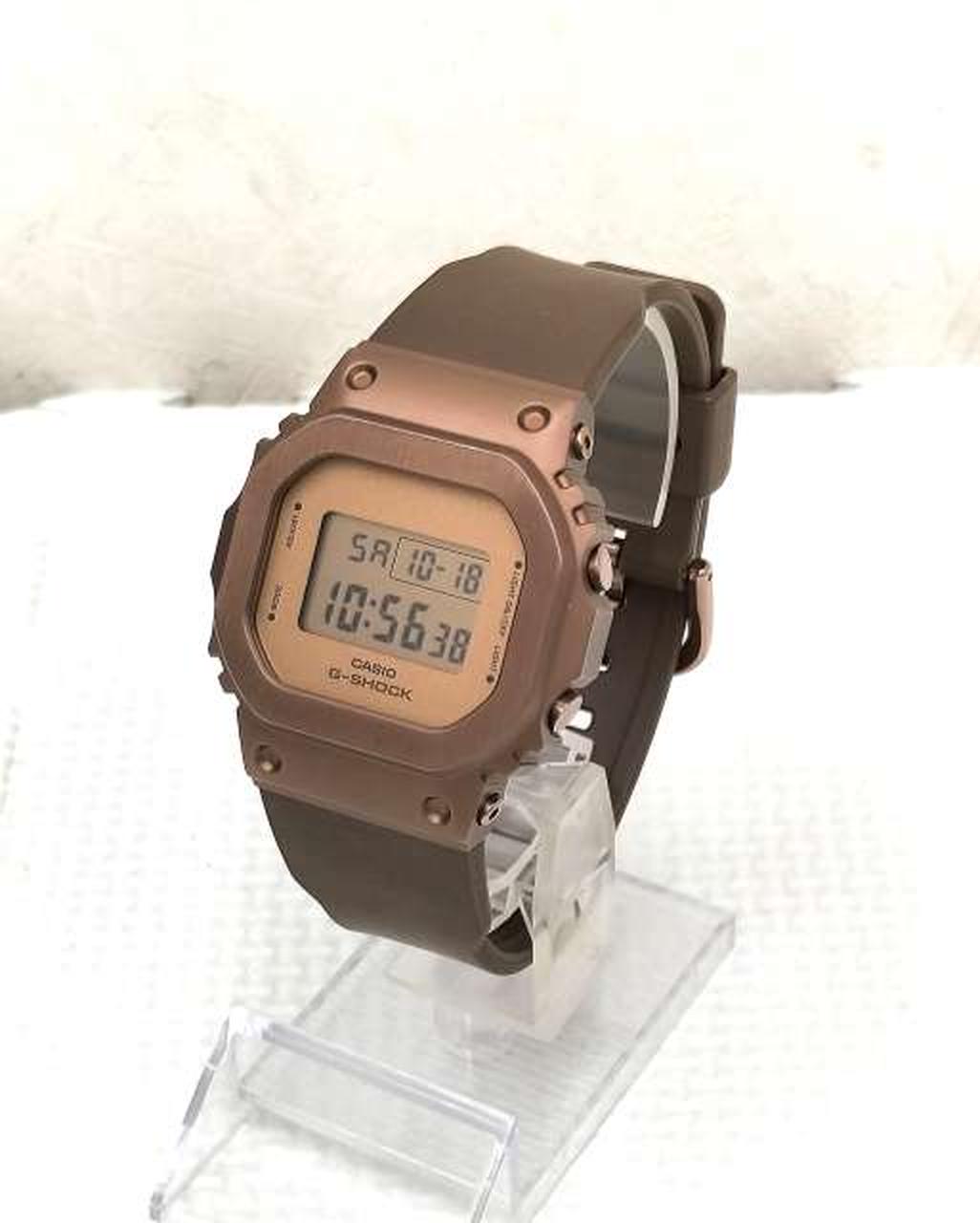 ※スタンドは付属しません