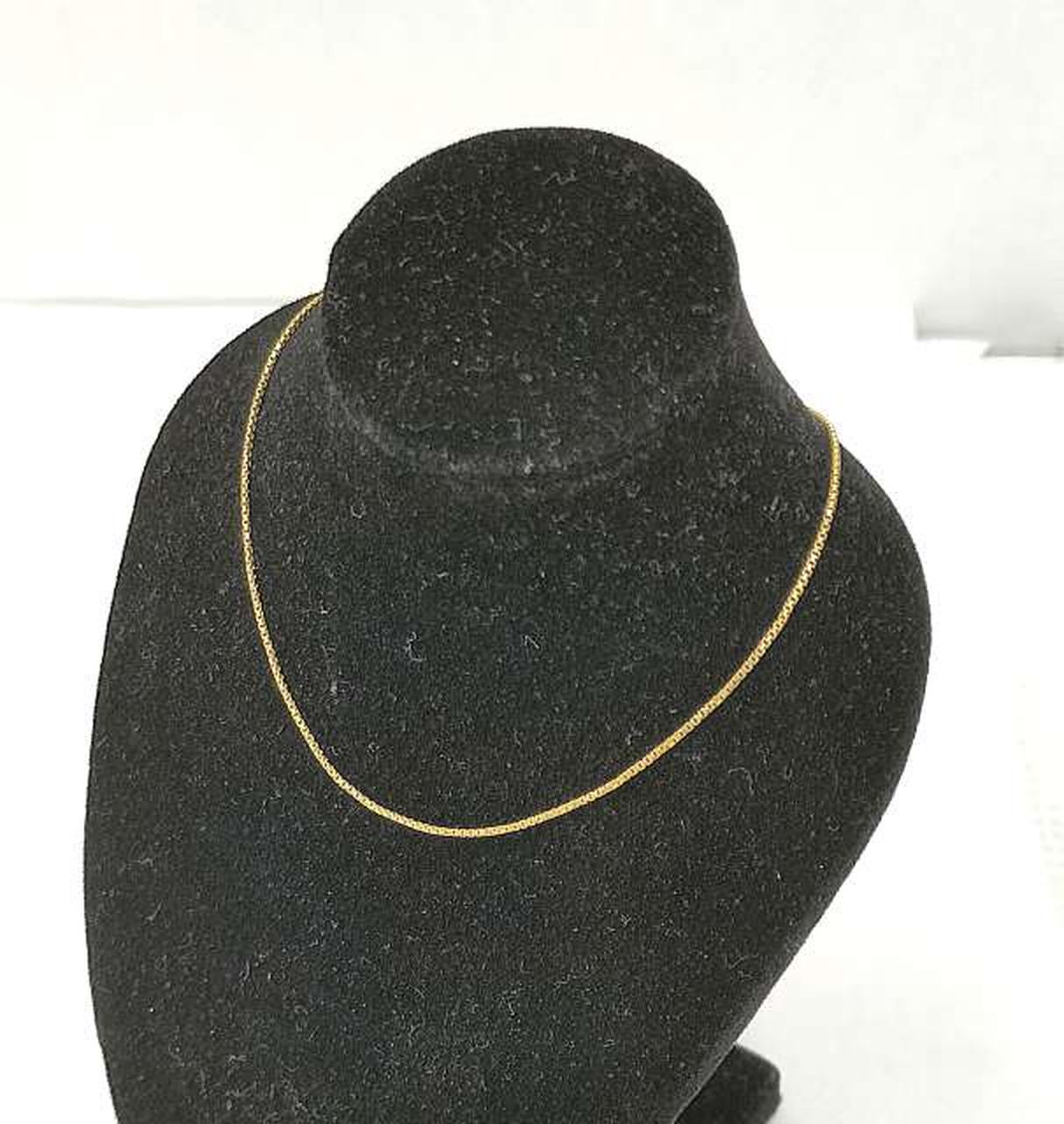 ※スタンドは付属しません