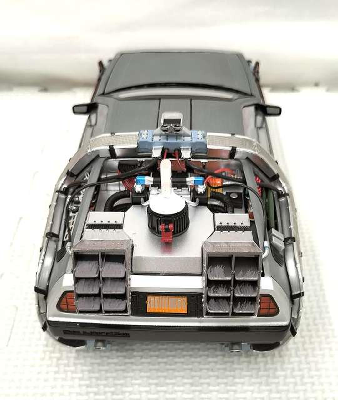 ホットウィール(Hot Wheels)|1/18 デロリアン|HARDOFFオフモール