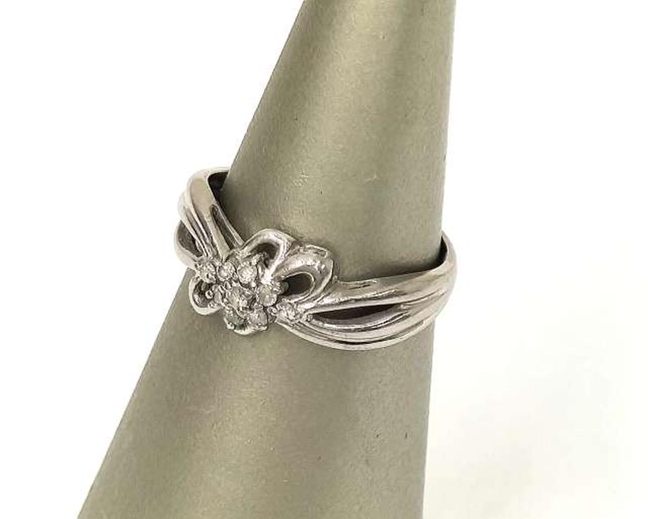 ※スタンドは付属しません