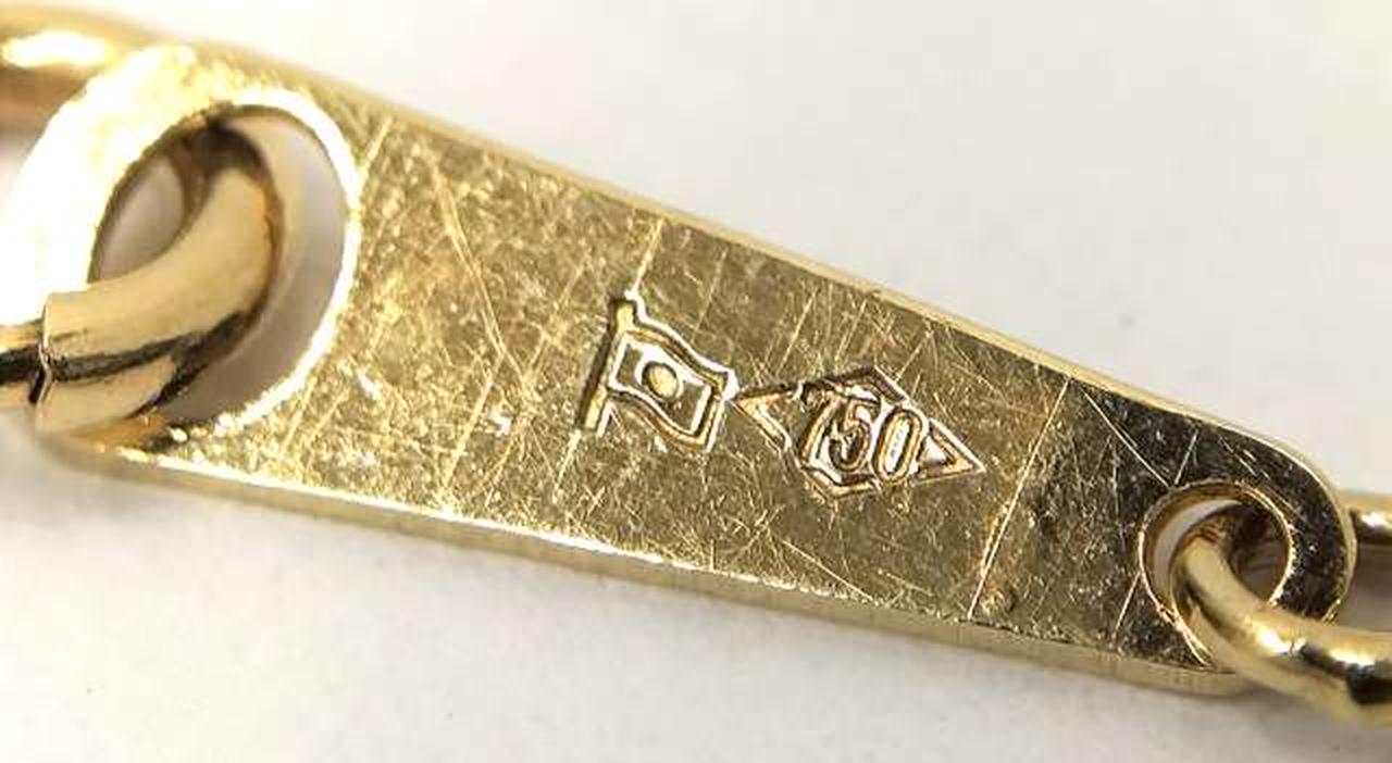 750刻印
