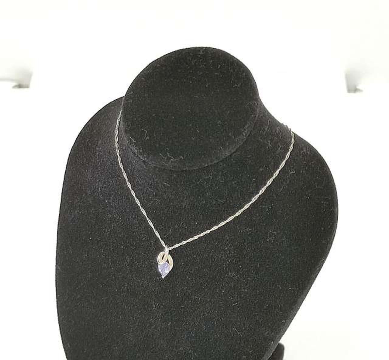 ※スタンドは付属しません