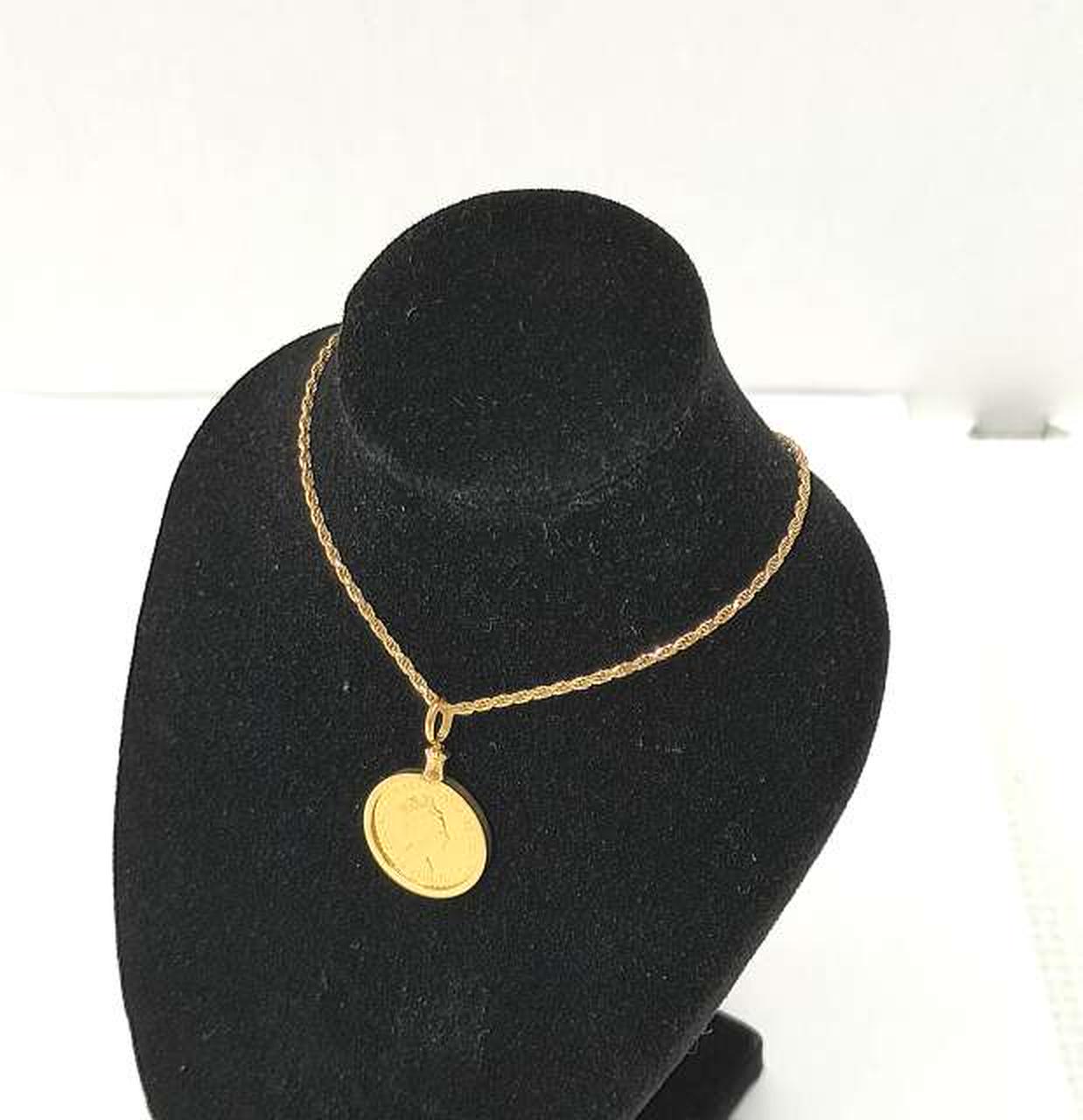 ※スタンドは付属しません