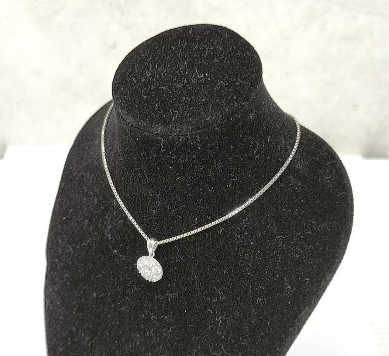 ※スタンドは付属しません