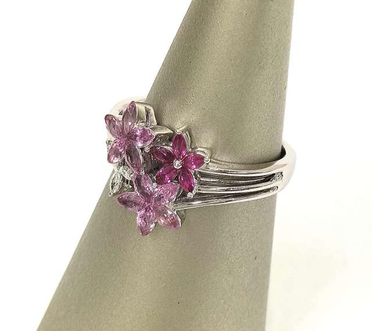 ※スタンドは付属しません