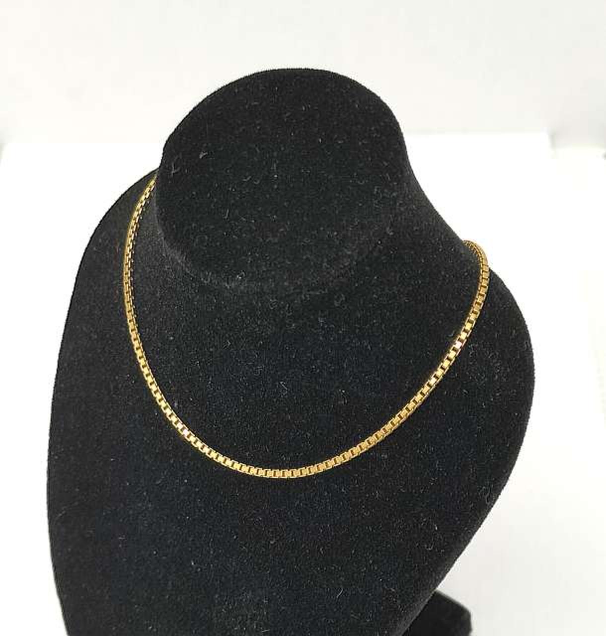 ※スタンドは付属しません