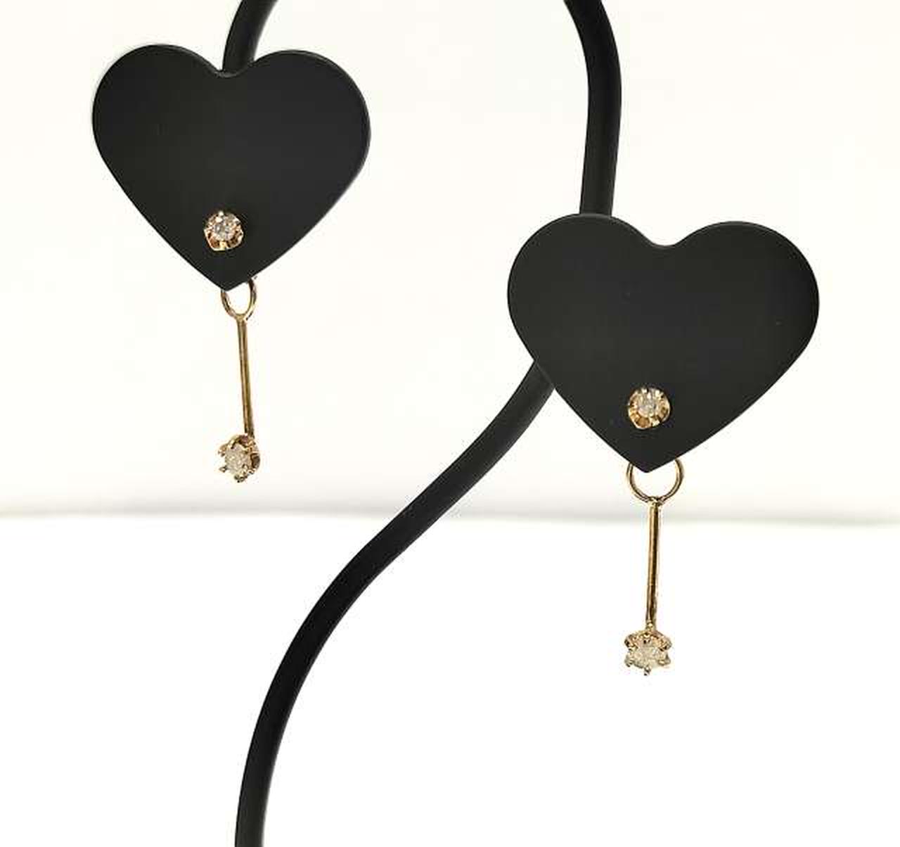 ※スタンドは付属しません