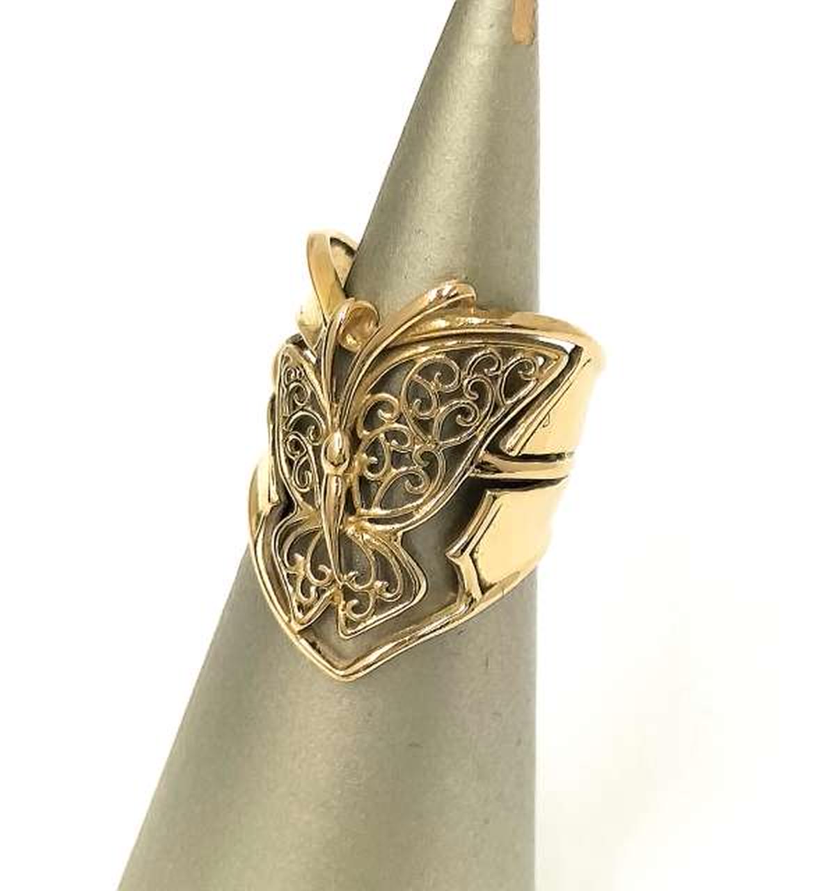 ※スタンドは付属しません