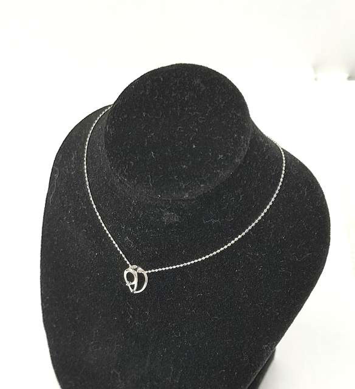 ※スタンドは付属しません