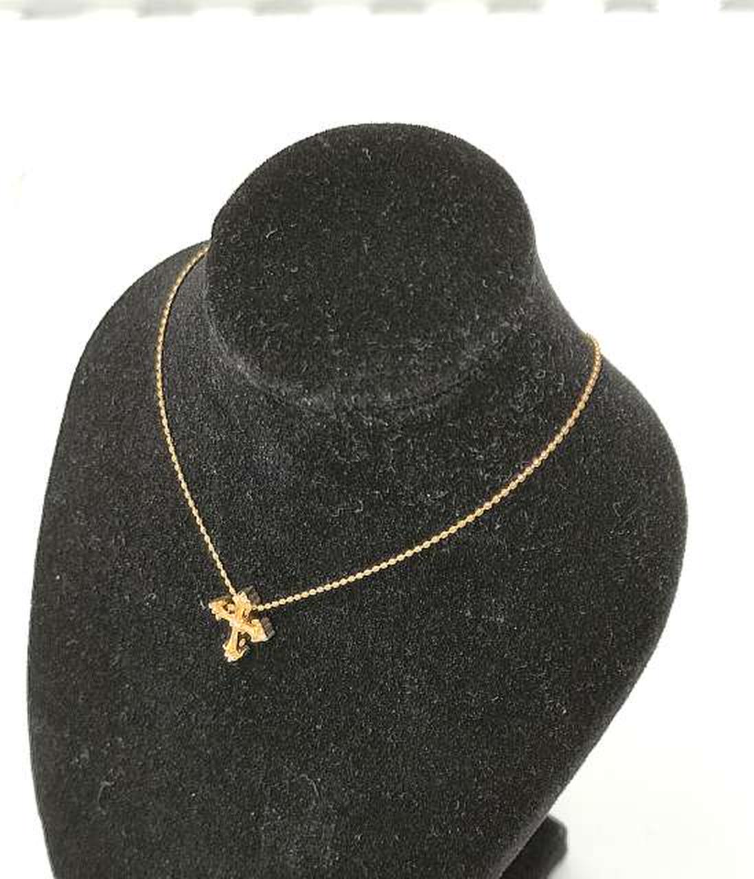 ※スタンドは付属しません