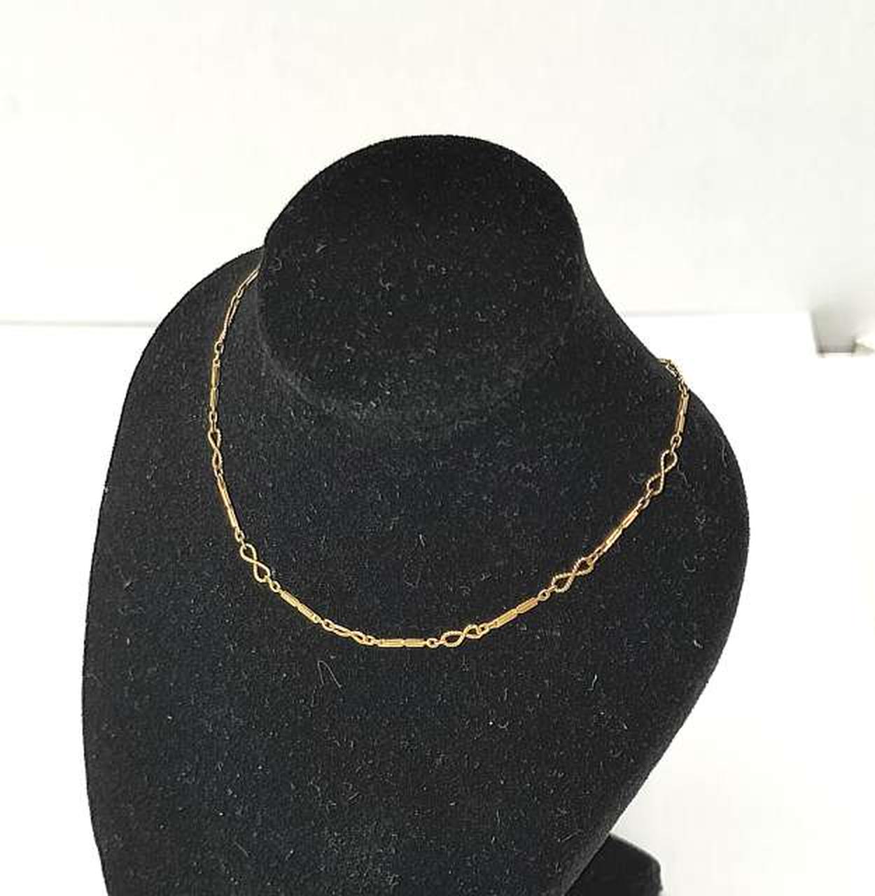 ※スタンドは付属しません