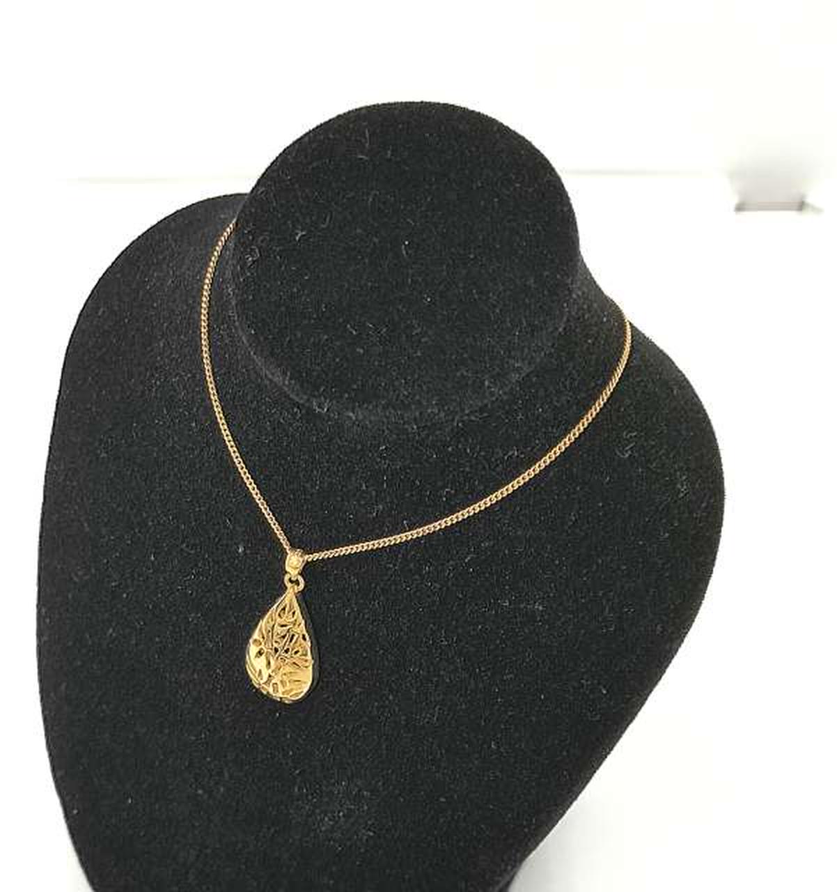 ※スタンドは付属しません