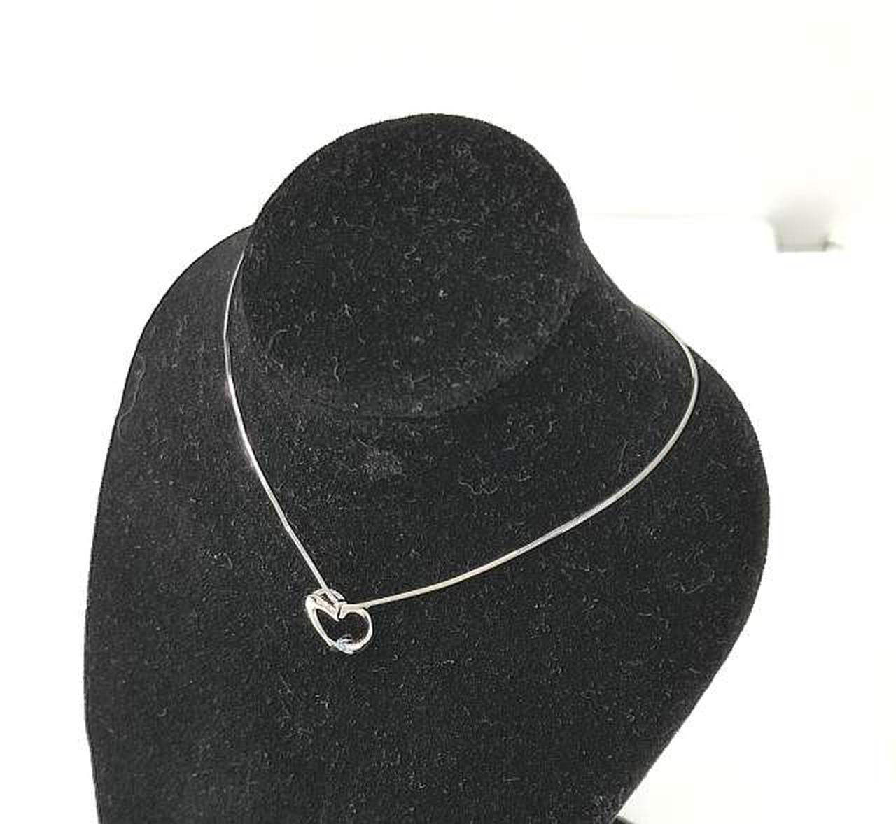 ※スタンドは付属しません