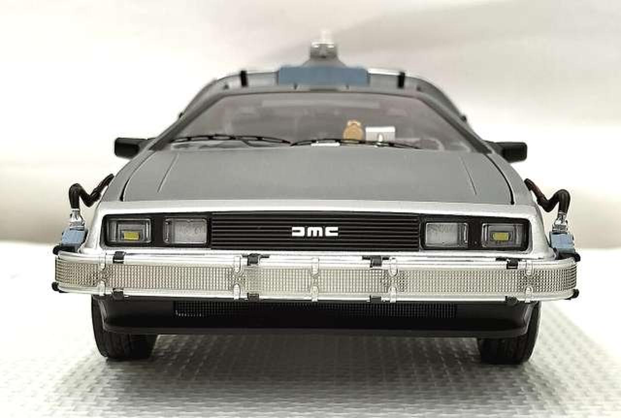 未開封　ホットウィール 1/18 デロリアン BTTF】マテル社製 1/18 ホットウィール デロリアン