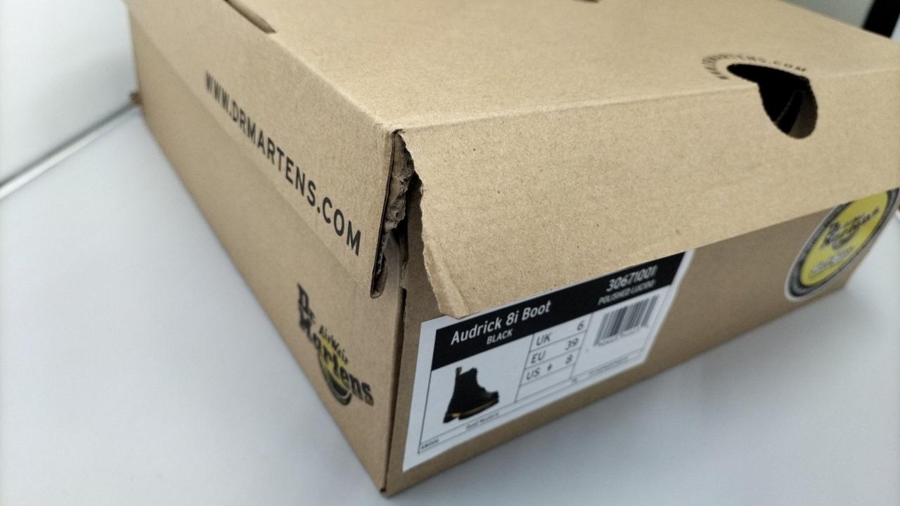 箱角やぶれあり