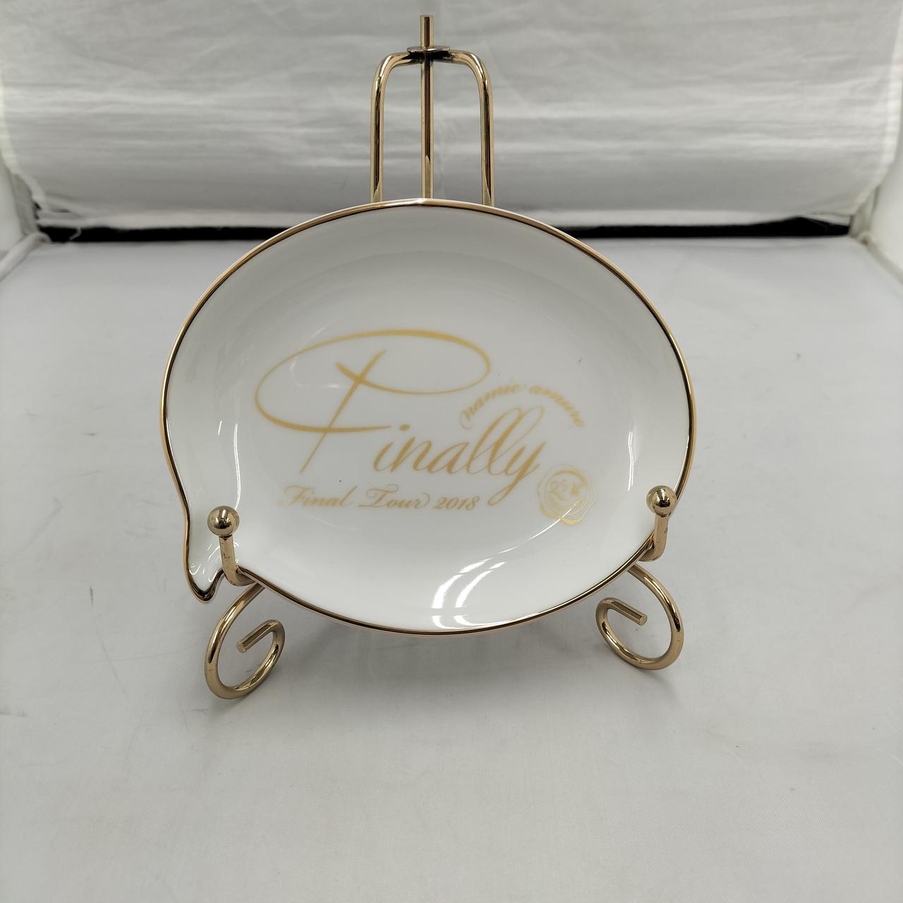  シェルモチーフ皿 5枚セット シェルモチーフ皿 5枚セット シェル 多用皿 白磁 | 白山陶器直営