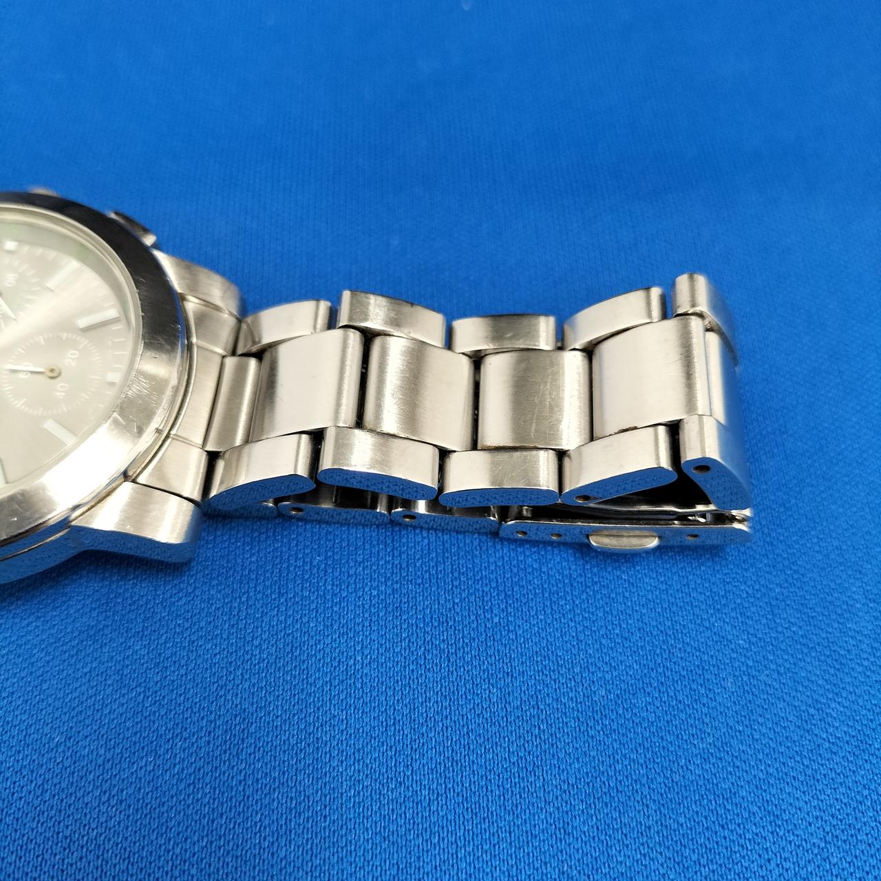 細かいキズ多数有ります