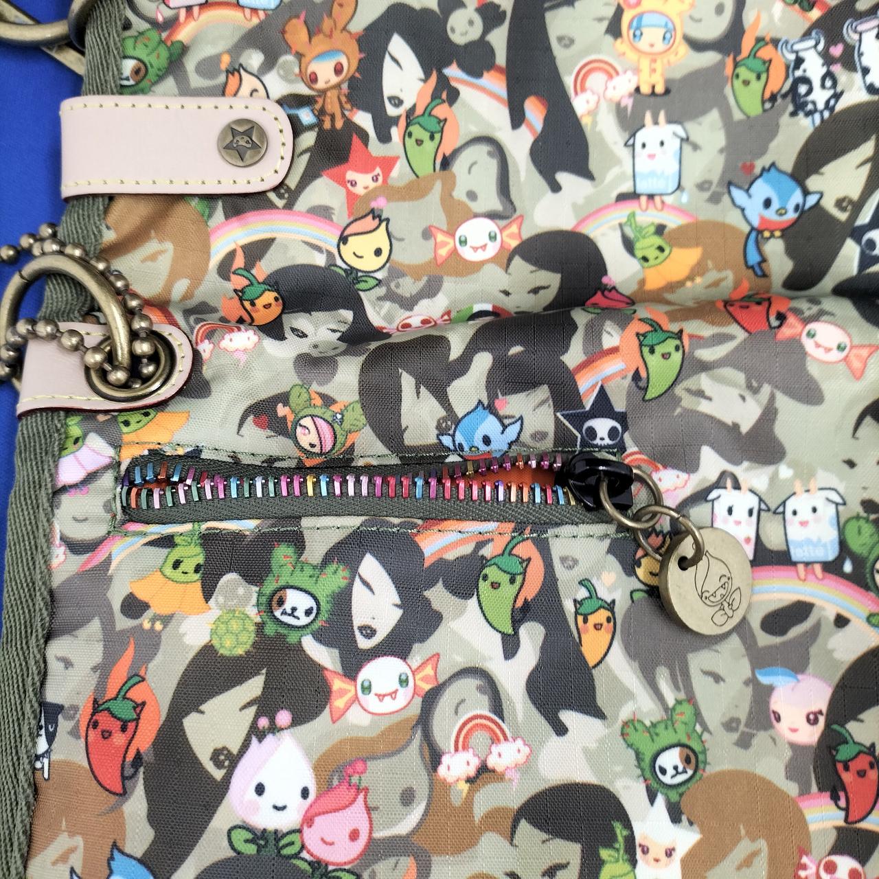 ファスナーポケット有ります