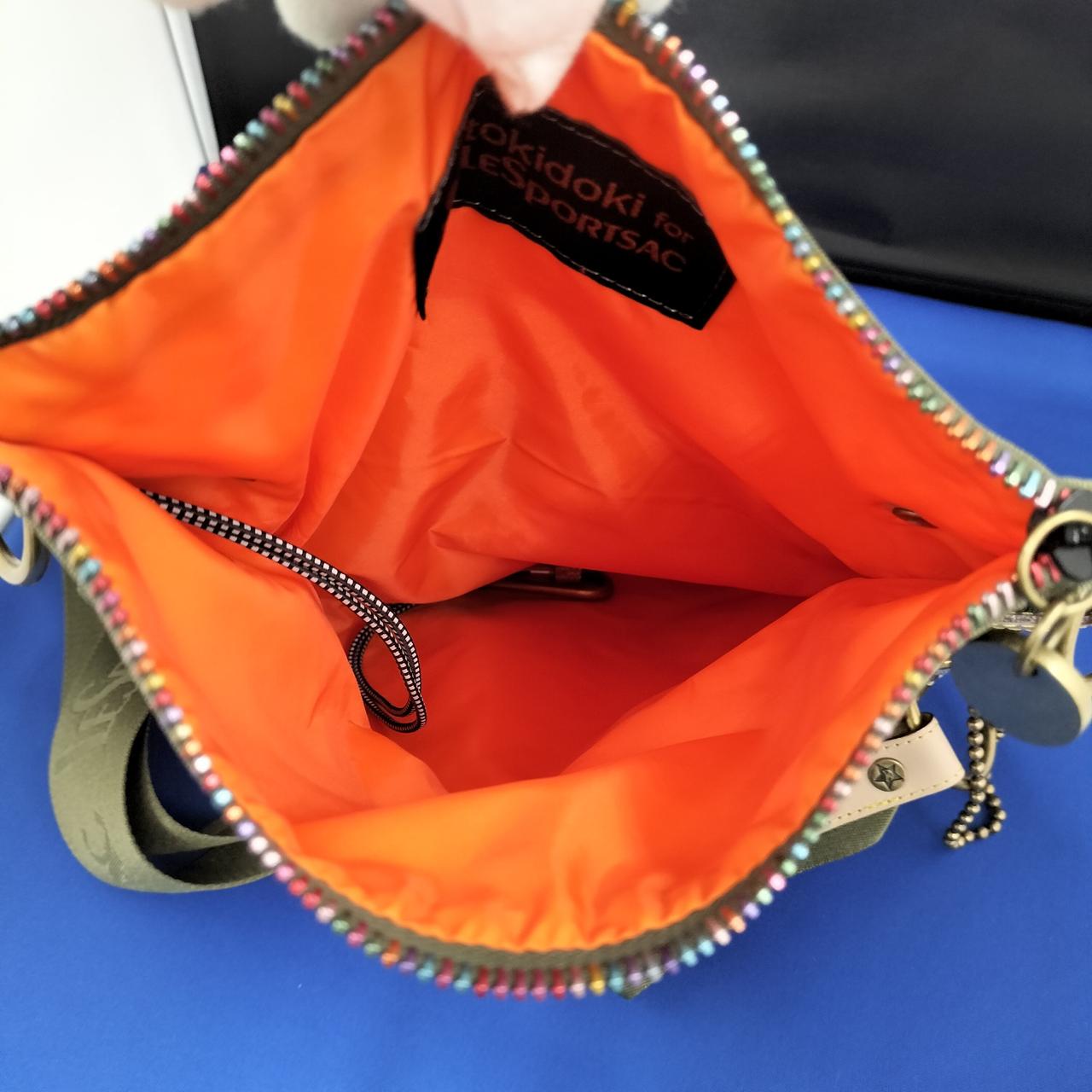 バッグ内にポケット無しです