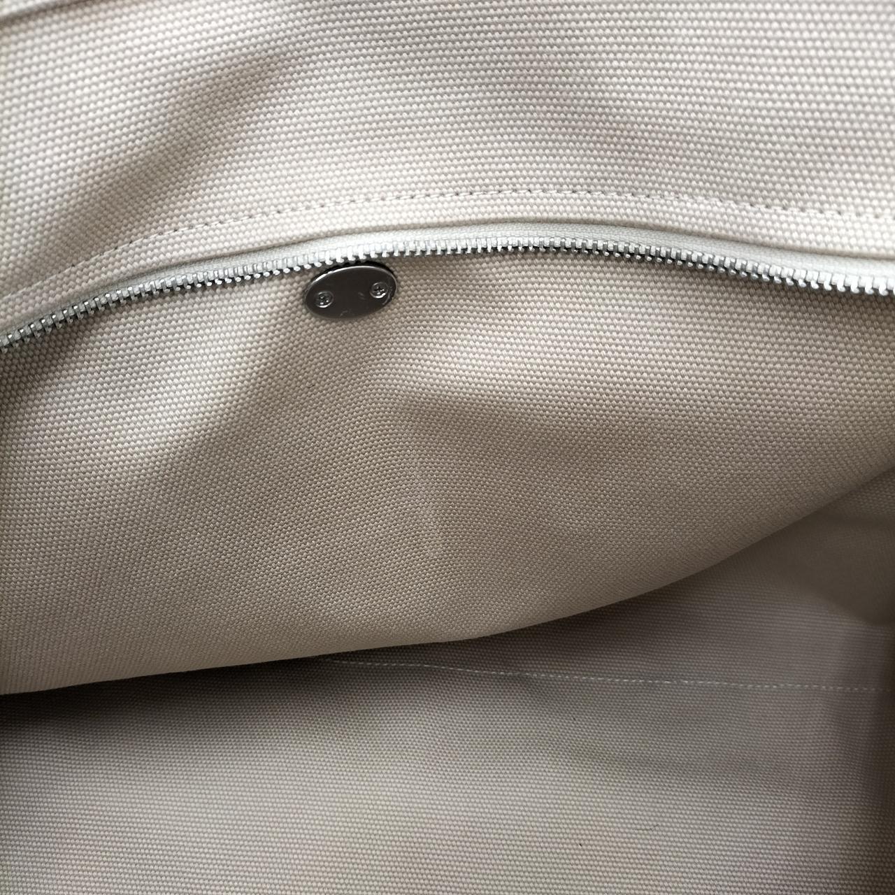 内側に汚れ有ります