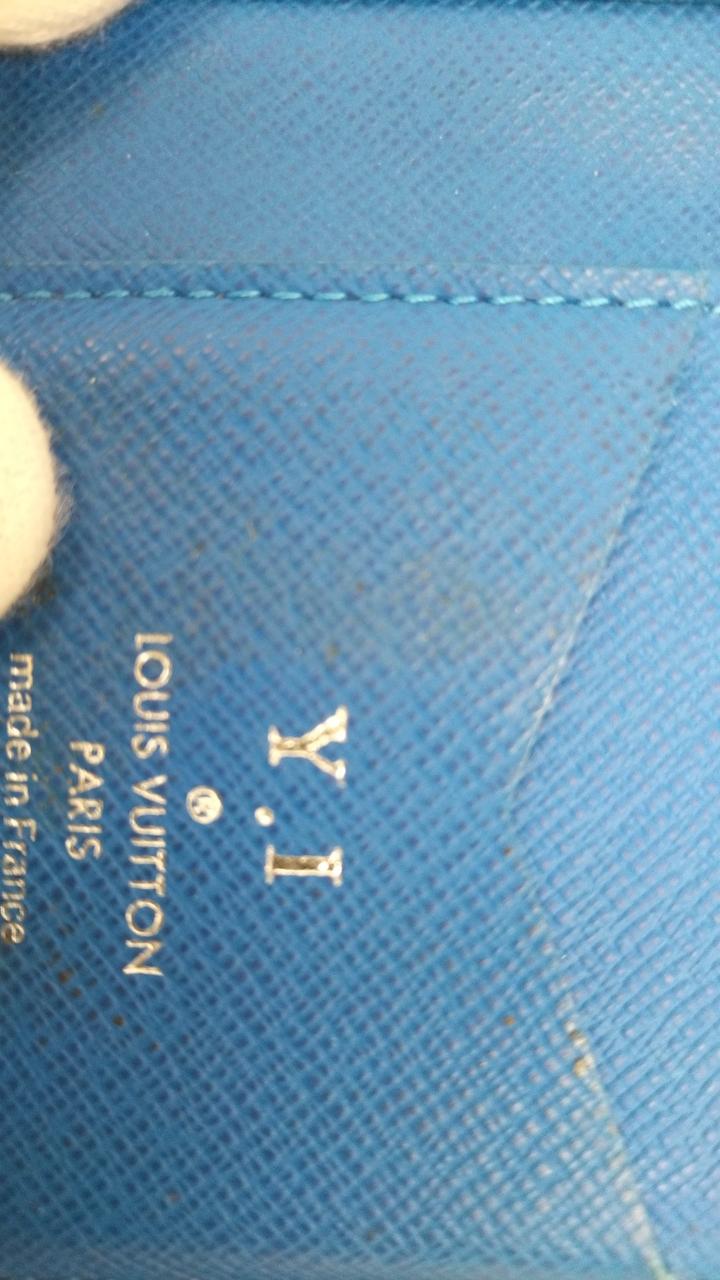 イニシャル部分です