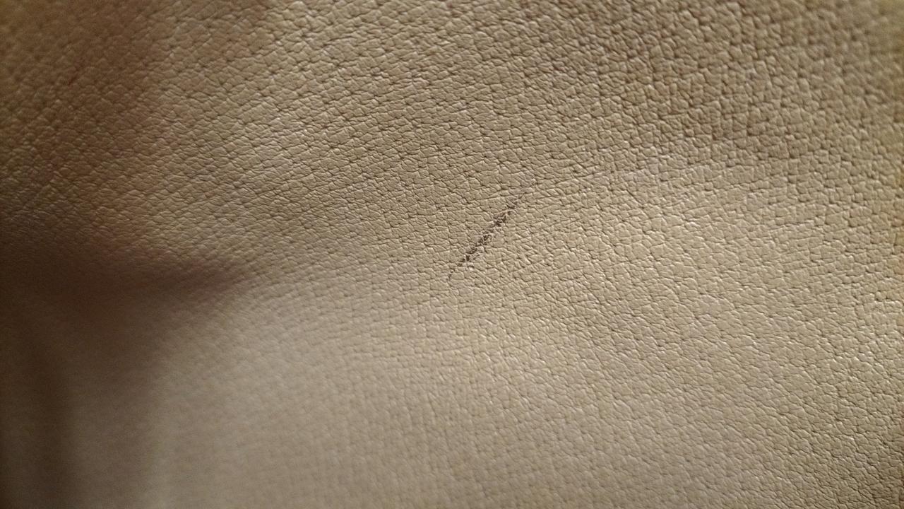 ペン跡あります