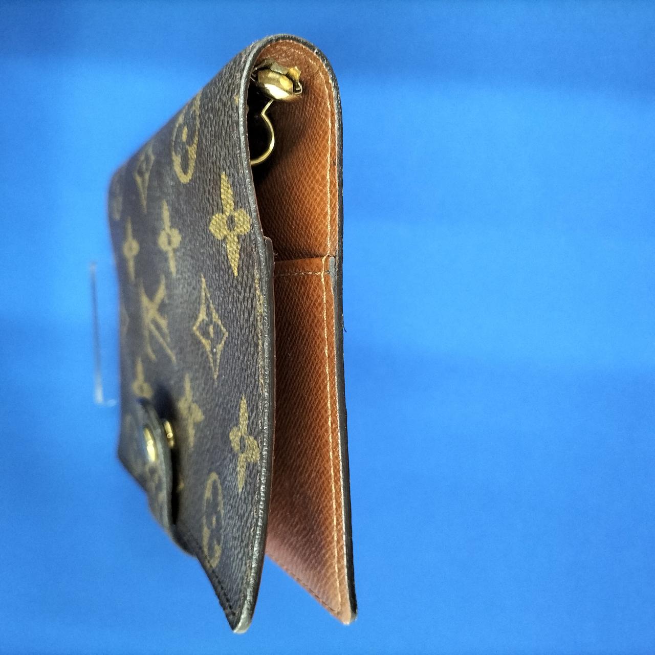 変形、反りがあります