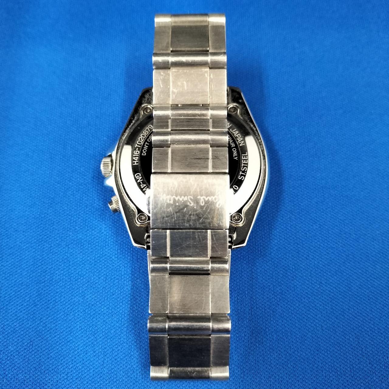 ベルトの細かいキズあります