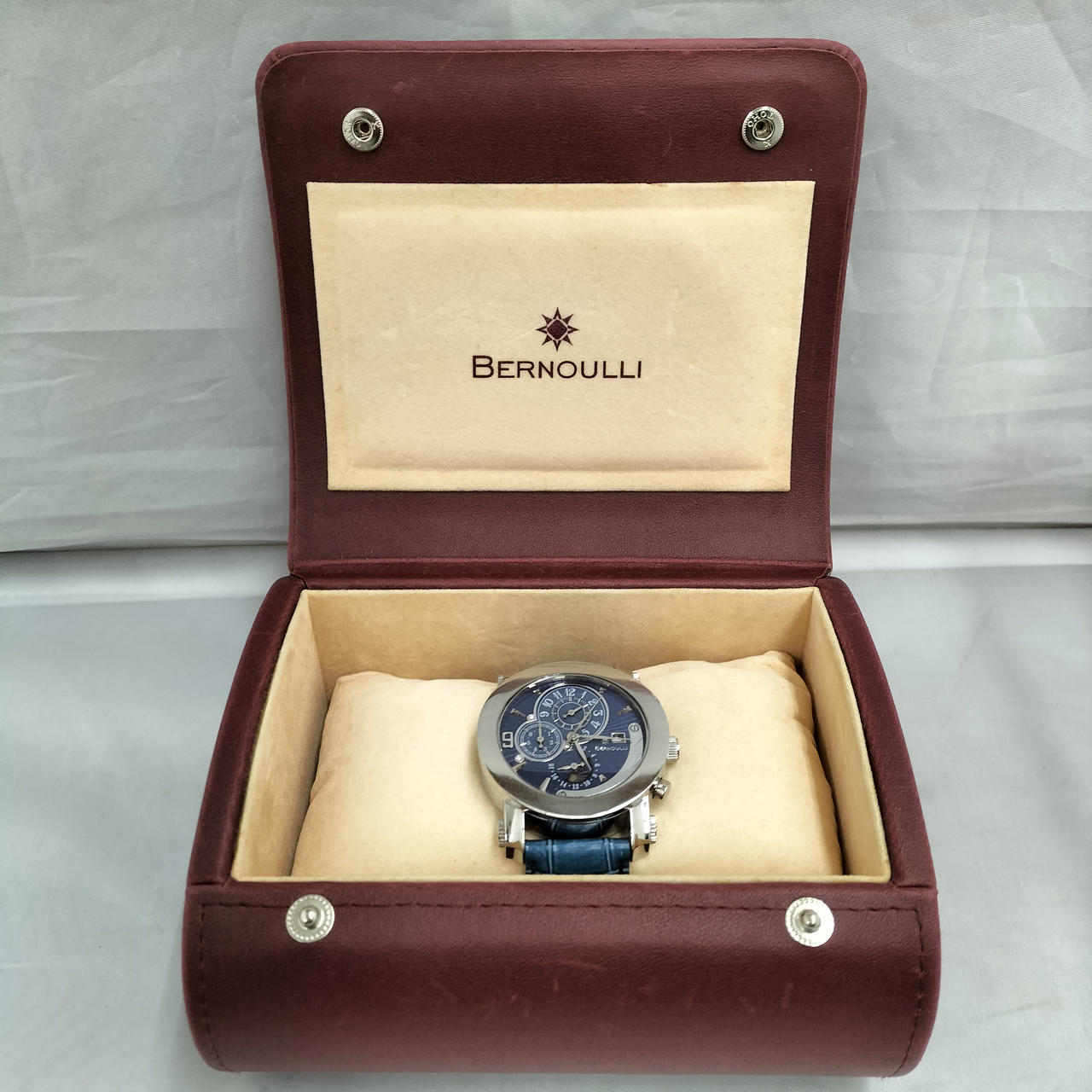 BiEST(ビエスト) プラチムモイスト 120g