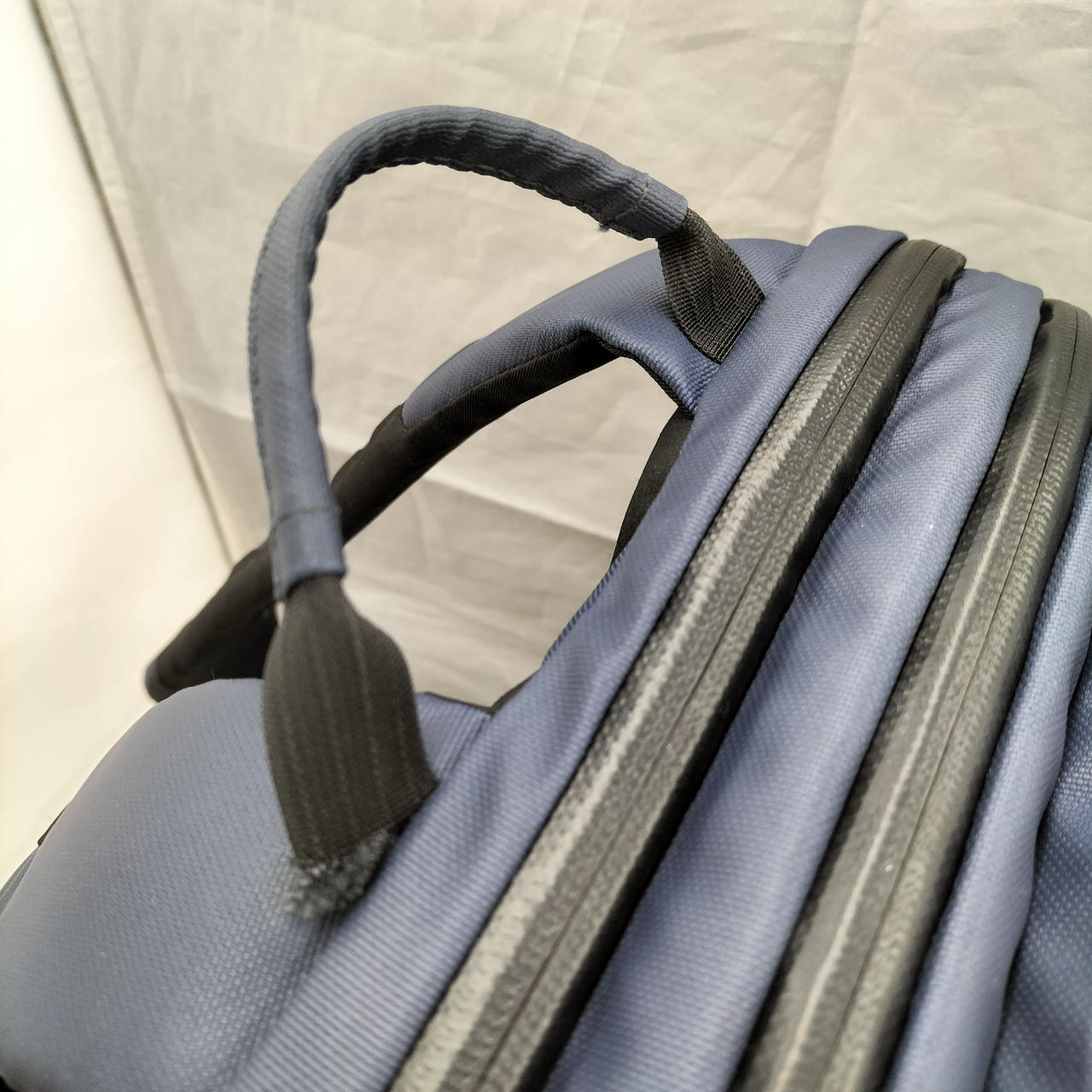 持ち手部分が取れかけています