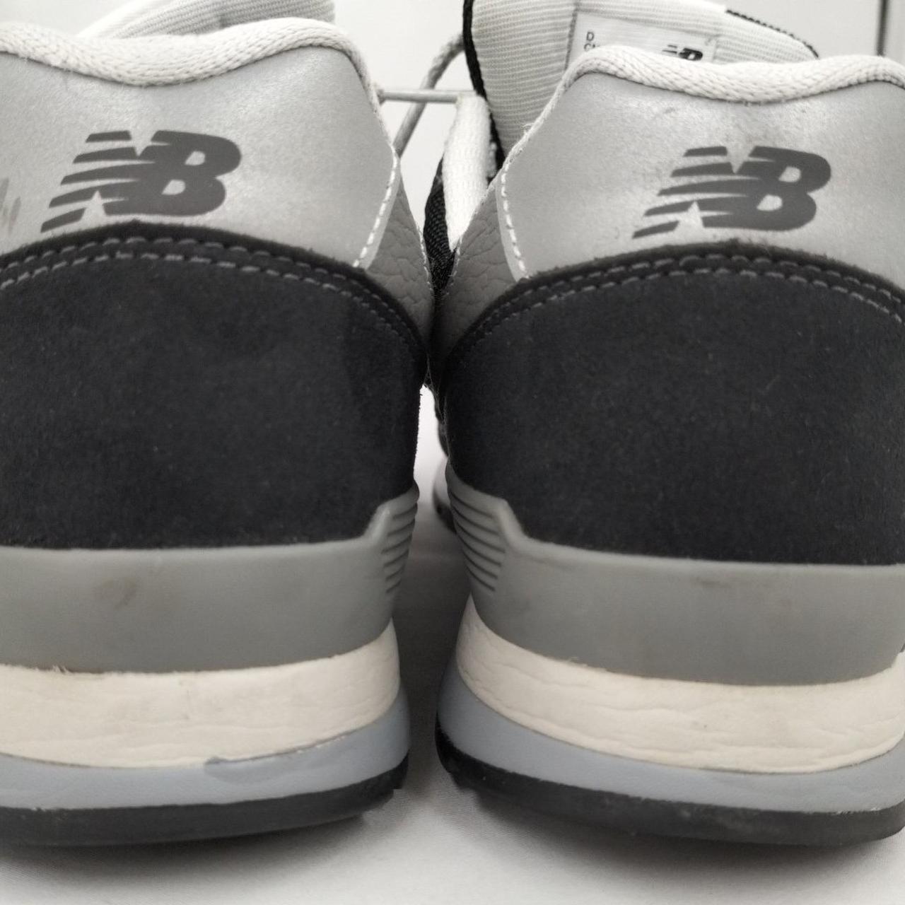 かかとキズ少々あります