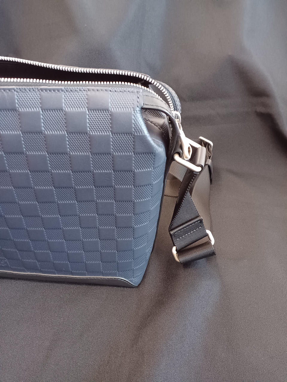 ルイヴィトン(LOUIS VUITTON)|ダミエ・アンフィニ