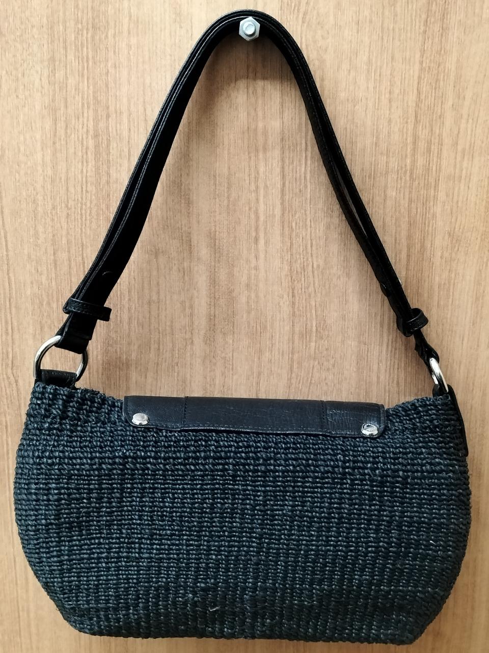 ハーフショルダー約52cm