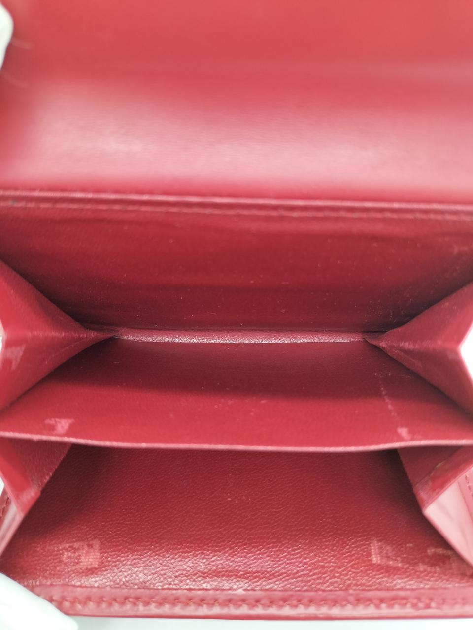 小銭入れ内側剥がれあります