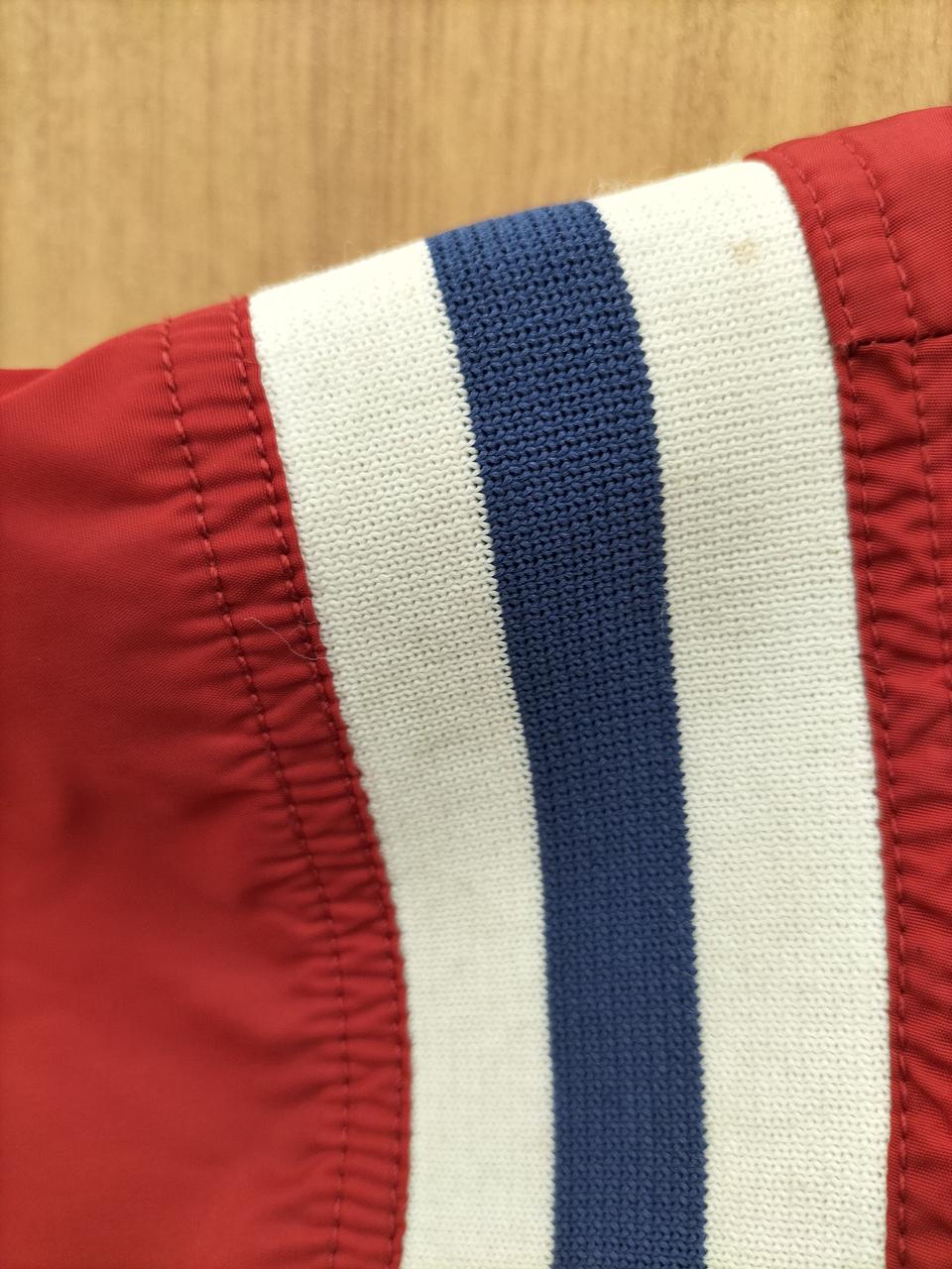 汚れ点在してます