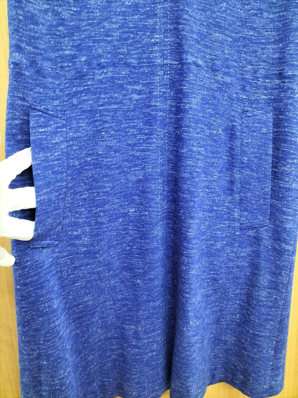 両サイドにポケットあります