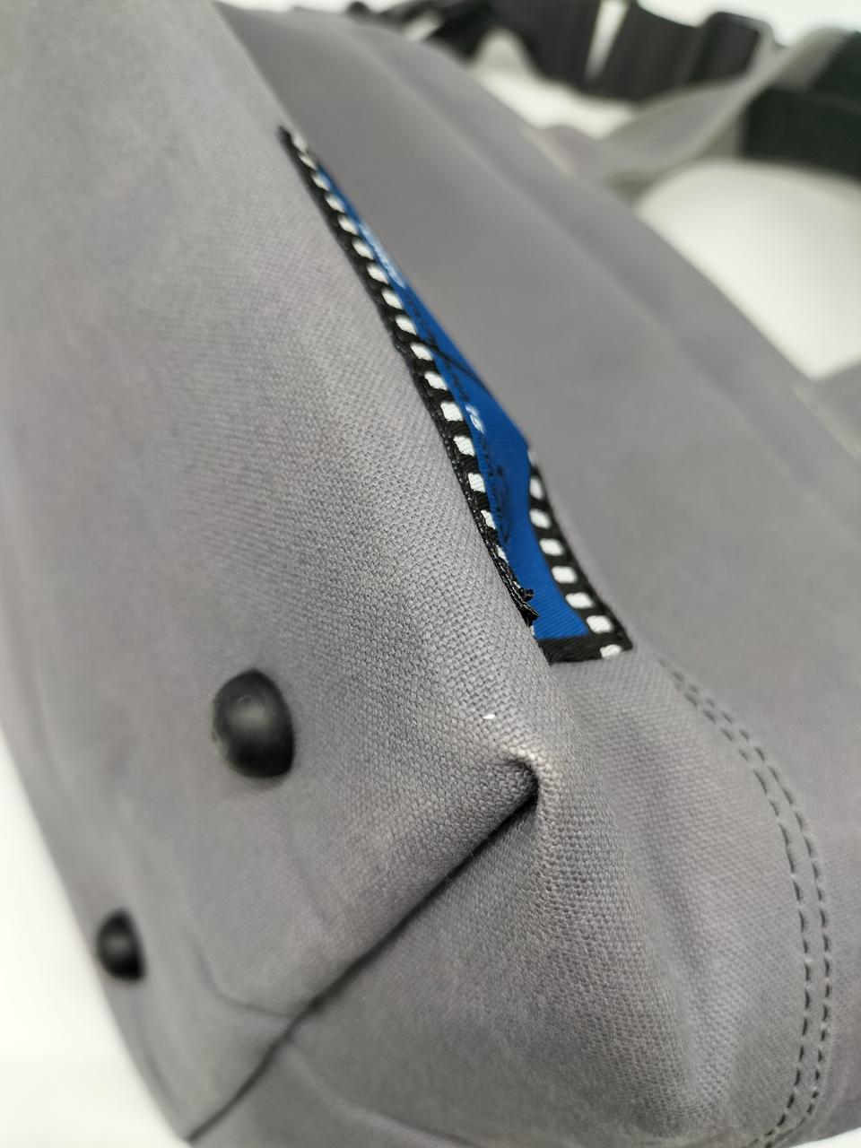 底面の四角に擦れあり