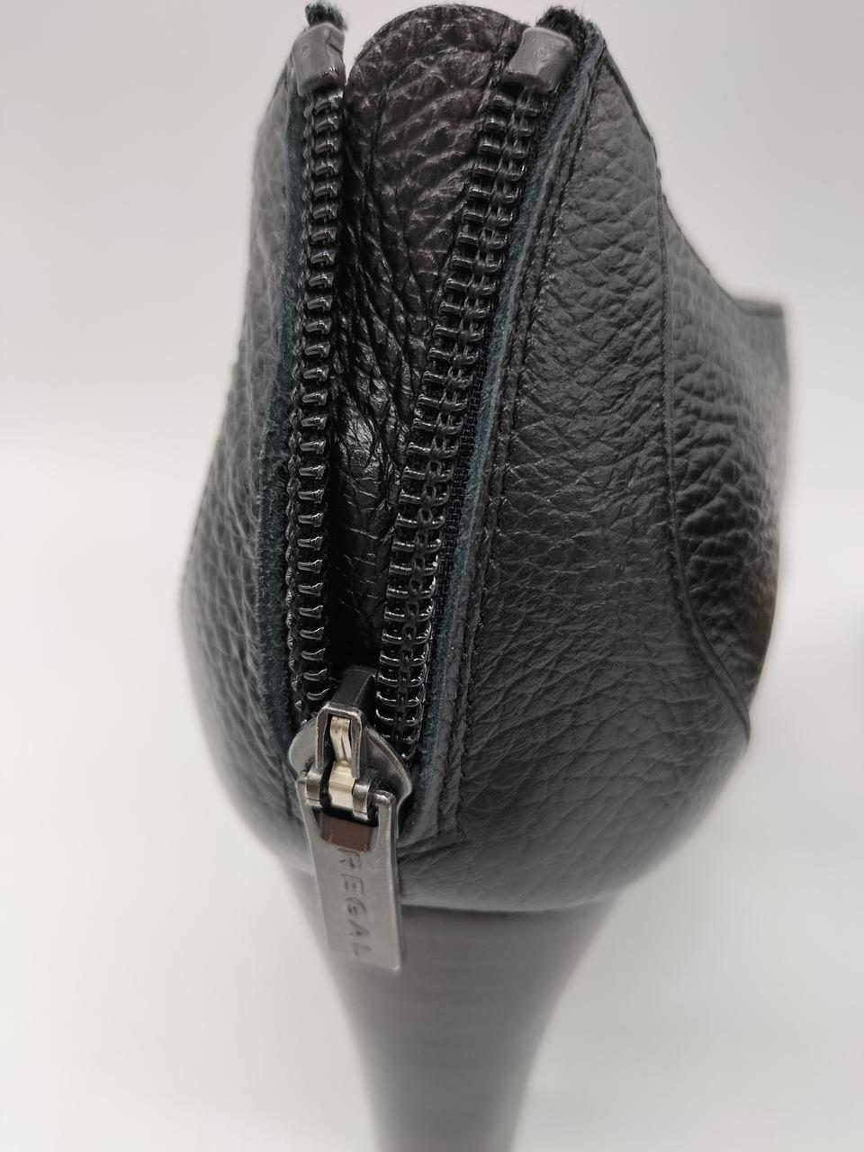 ファスナーで着脱