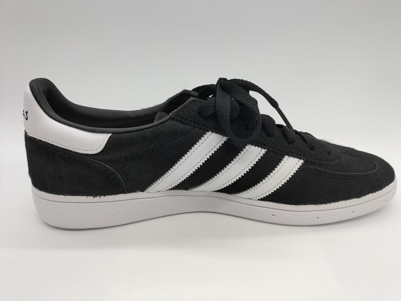 左足