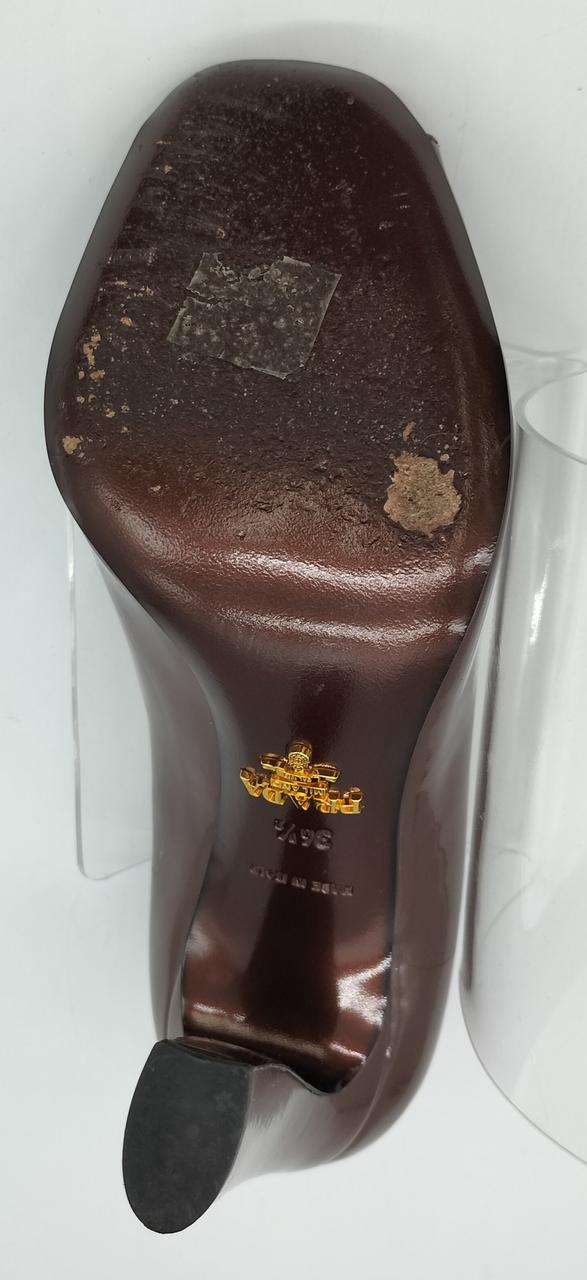 左足　使用感あります