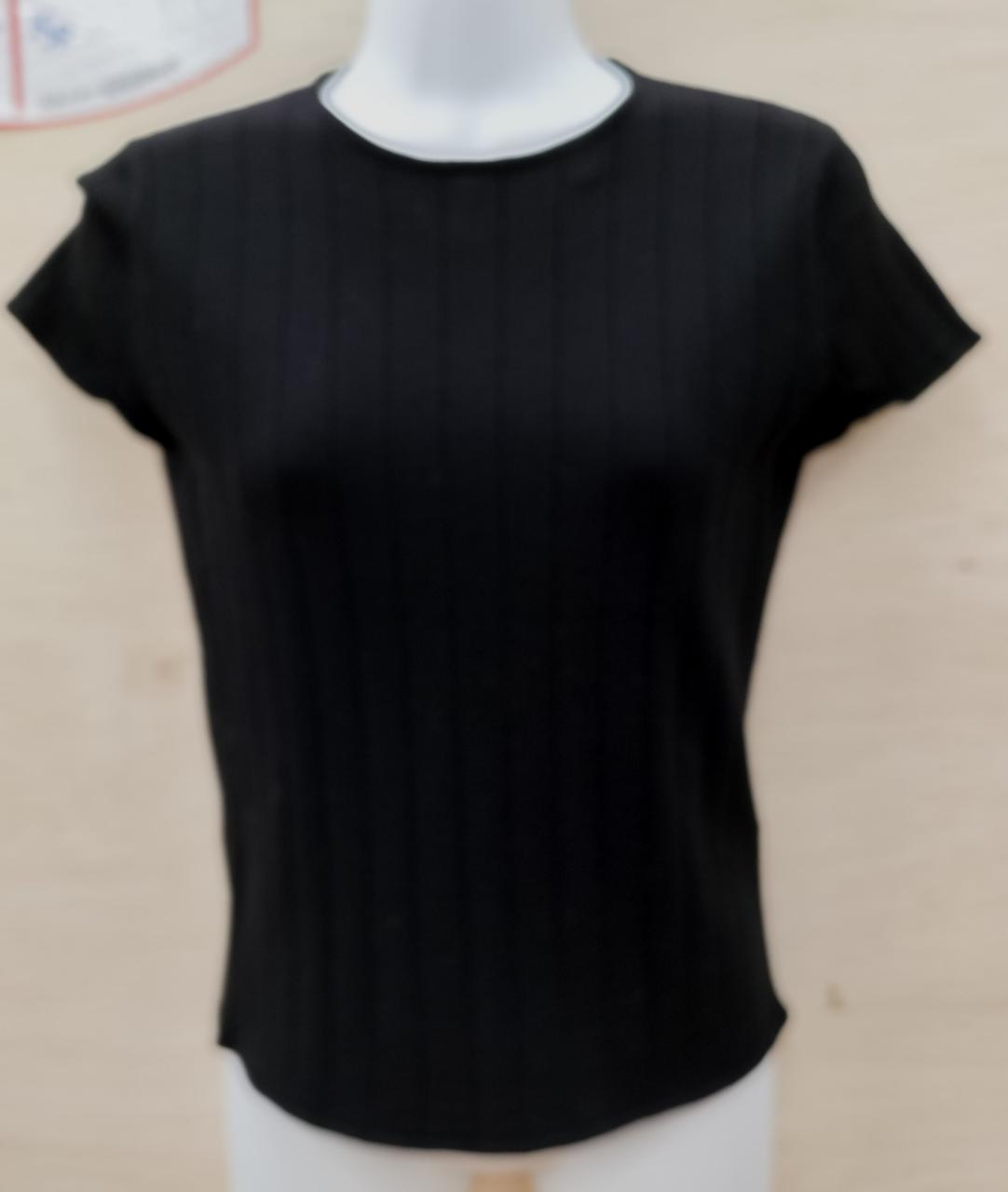 プルオーバーニット